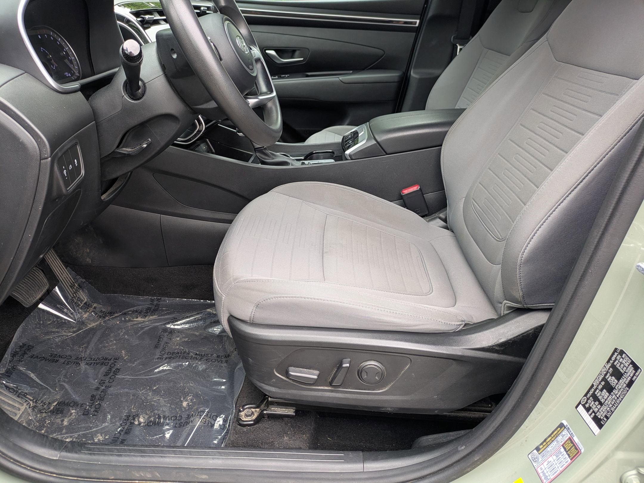Used 2022 Hyundai Santa Cruz SEL FWD image 12