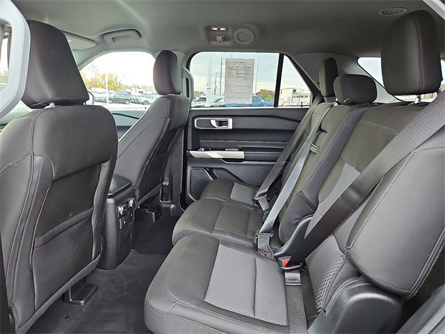 Certified 2022 Ford Explorer XLT image 10
