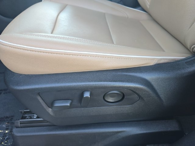 Used 2021 Chevrolet Tahoe Premier AWD/4WD image 12