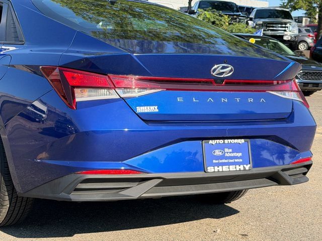 Used 2022 Hyundai Elantra SEL FWD image 17