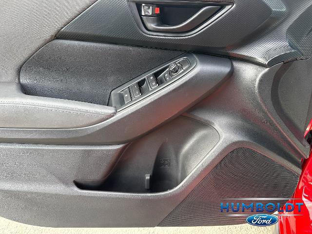 Used 2024 Subaru Crosstrek 2.0i Premium image 12