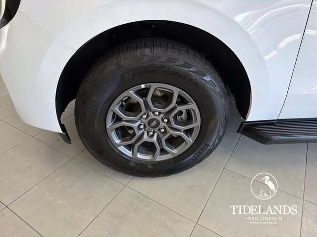 Certified 2025 Ford Expedition Active RWD image 32