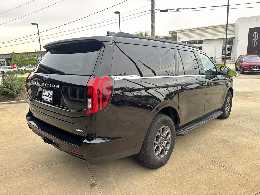 Certified 2025 Ford Expedition Max Active RWD image 6