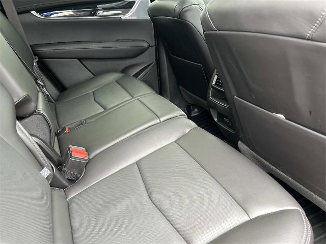 Used 2025 Cadillac XT5 Premium Luxury w/ Technology Package image 18