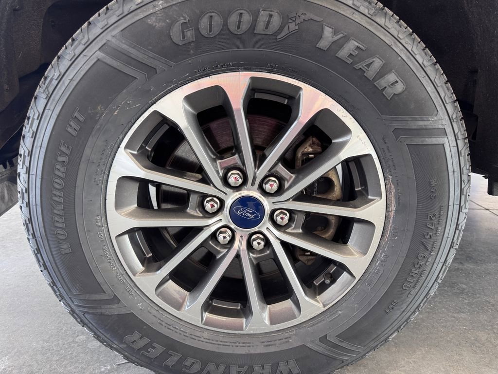 Certified 2018 Ford F150 XLT w/ Equipment Group 302A Luxury AWD/4WD image 9