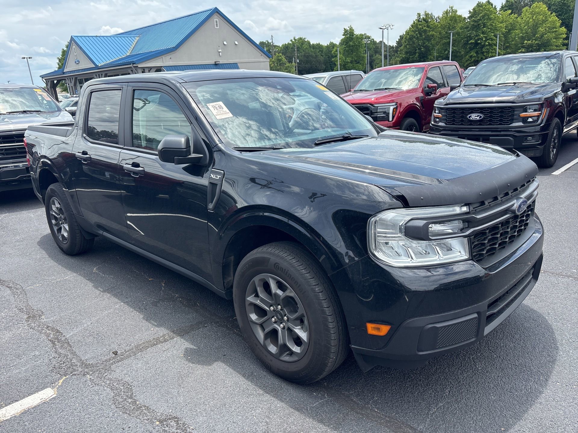 Certified 2024 Ford Maverick XLT w/ Equipment Group 300A Standard AWD/4WD image 2