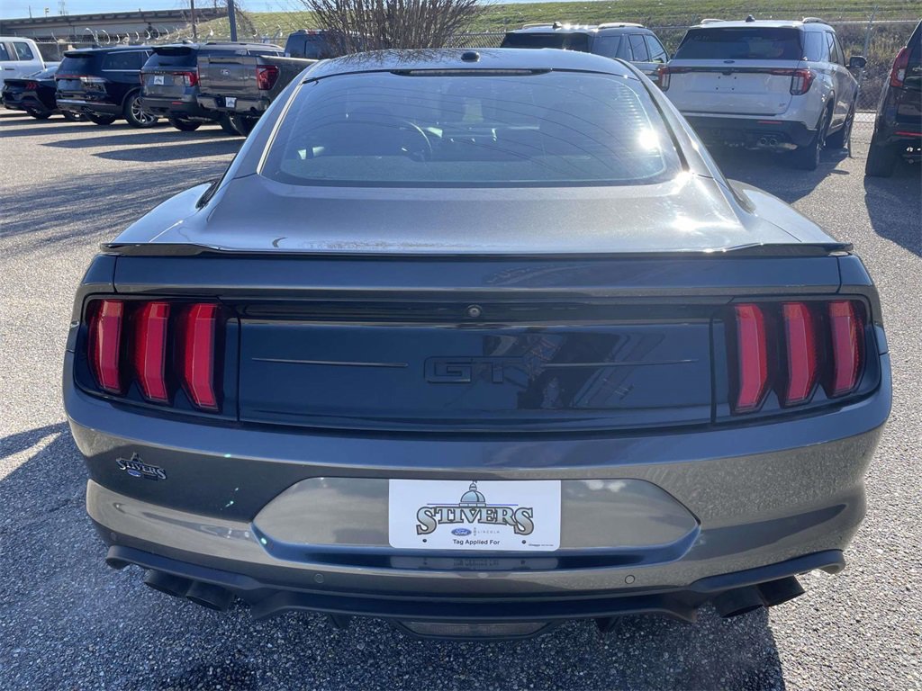 Certified 2019 Ford Mustang GT w/ Black Accent Package image 4