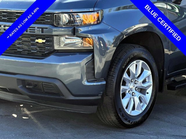 Used 2020 Chevrolet Silverado 1500 Custom w/ Custom Value Package AWD/4WD image 5
