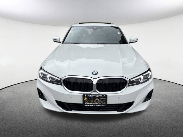 Used 2026 BMW 330i xDrive Sedan AWD/4WD image 3
