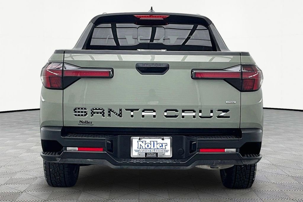 Used 2024 Hyundai Santa Cruz SEL w/ Activity Package AWD/4WD image 3