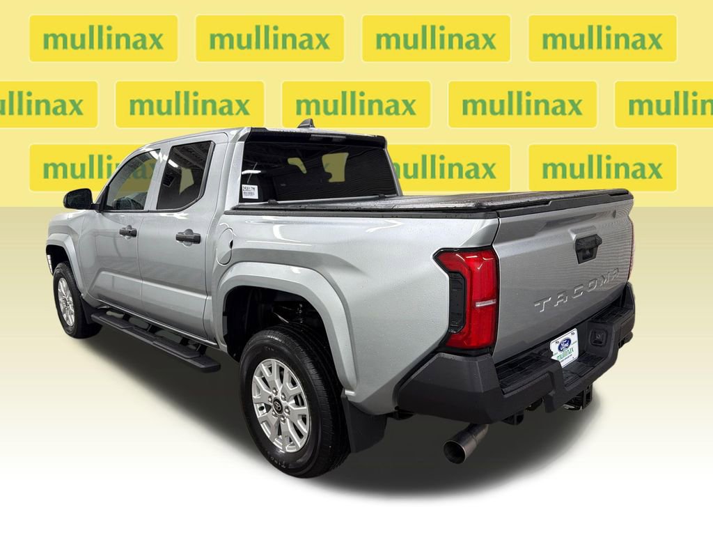 Used 2025 Toyota Tacoma SR RWD image 10