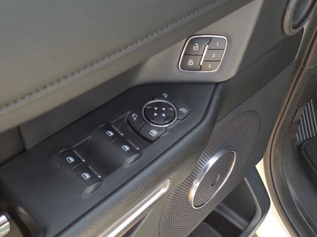 Certified 2020 Ford Expedition XLT w/ Equipment Group 202A RWD image 23