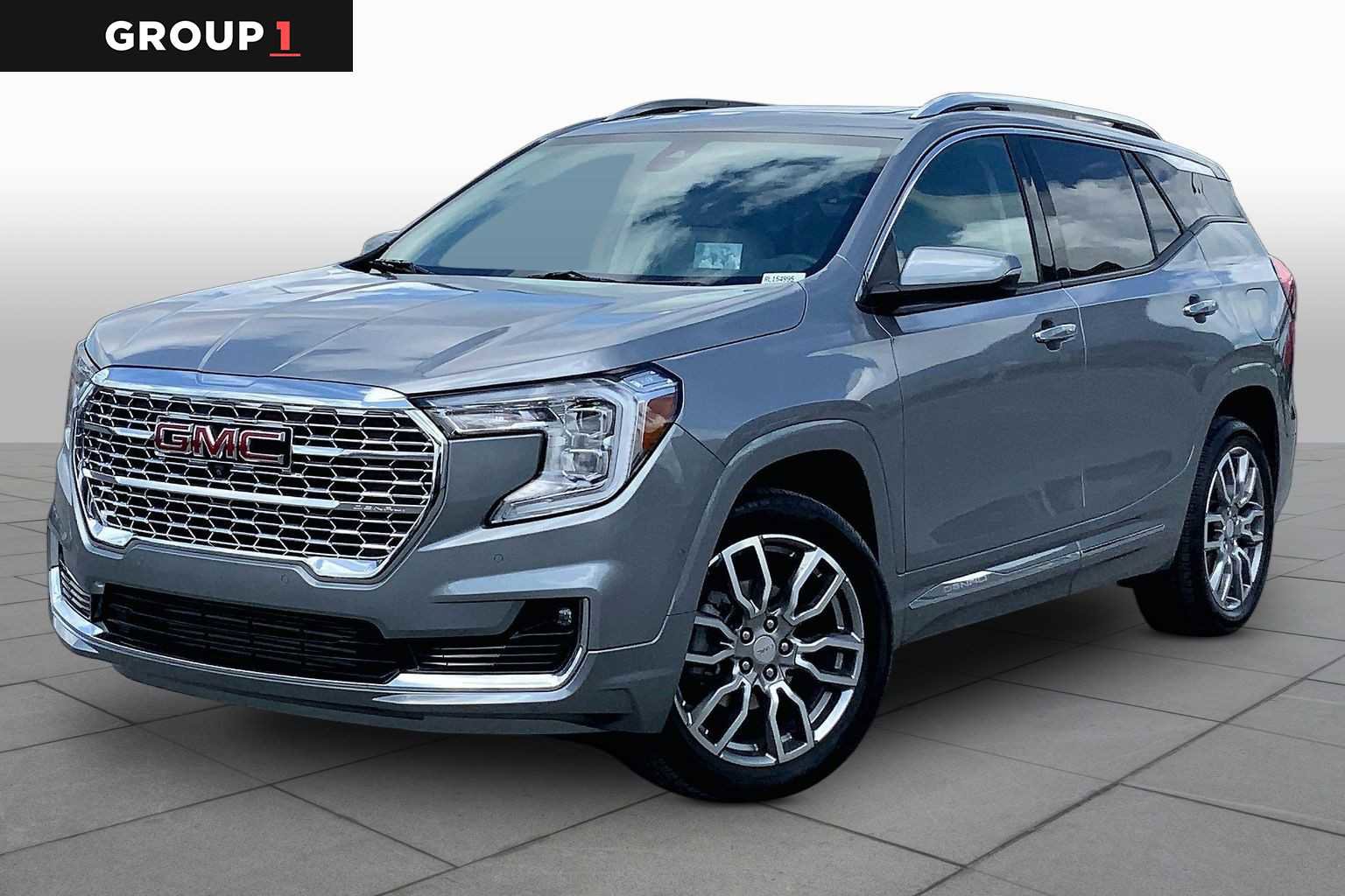Used 2024 GMC Terrain Denali w/ Denali Premium Package