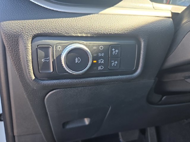 Certified 2021 Ford Explorer XLT w/ Equipment Group 202A RWD image 22