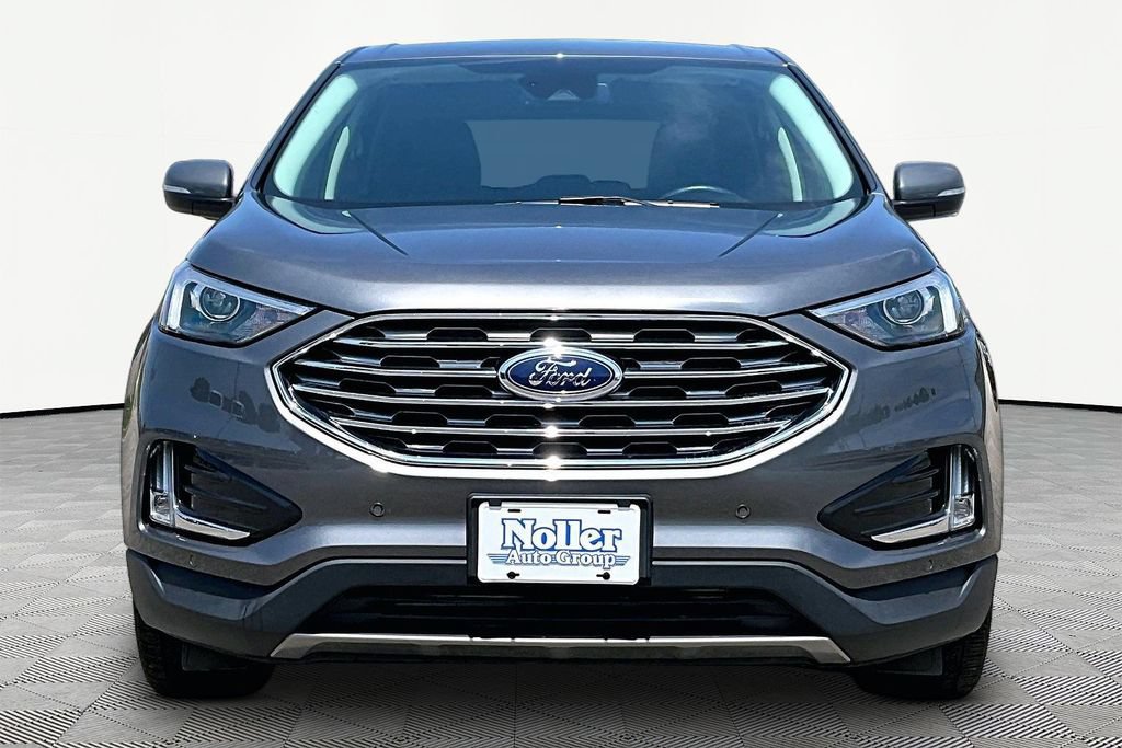 Certified 2024 Ford Edge Titanium AWD/4WD image 3