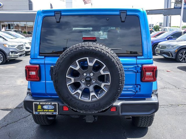 Used 2024 Jeep Wrangler Unlimited Sahara w/ Technology Group AWD/4WD image 8