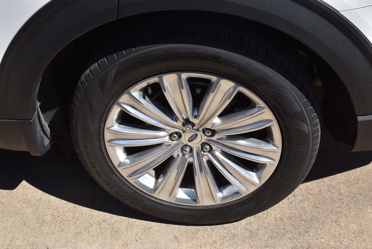 Certified 2023 Ford Explorer Limited w/ Limited Technology Package image 10