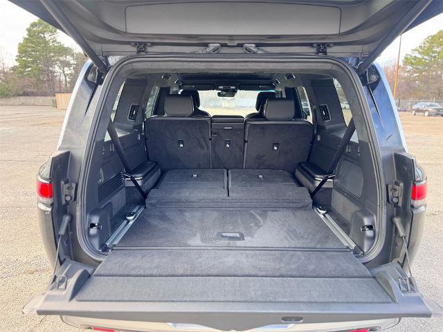 Used 2023 Rivian R1S Adventure image 16