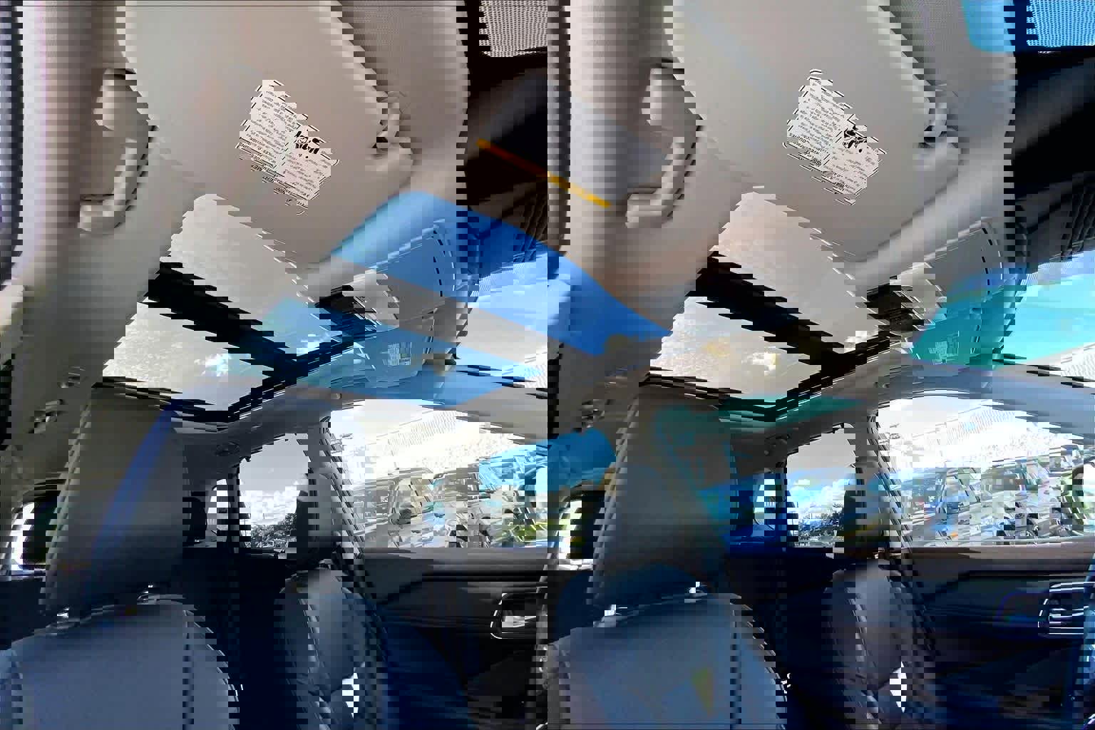 Used 2021 Nissan Rogue SV w/ Premium Package image 30