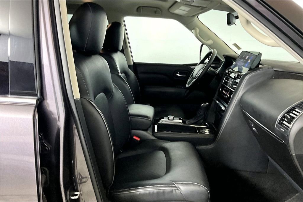 Used 2024 INFINITI QX80 Luxe image 6
