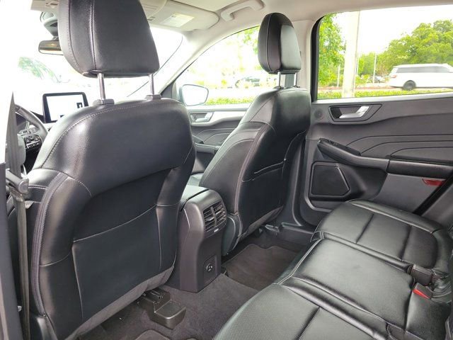 Certified 2022 Ford Escape SEL w/ Technology Package image 15