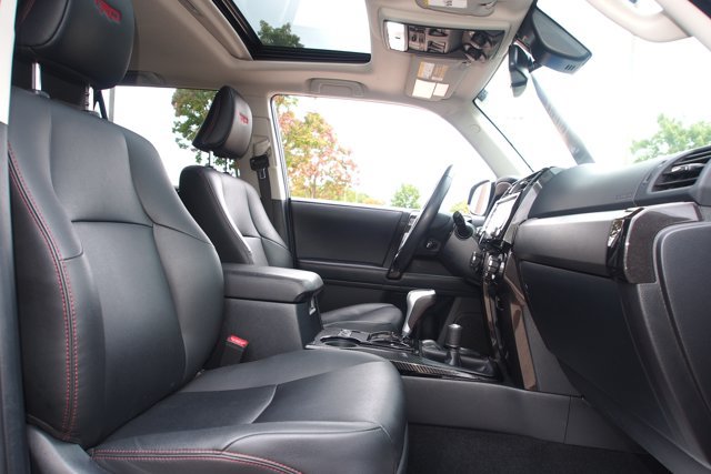 Used 2021 Toyota 4Runner TRD Off-Road Premium w/ Moonroof Package AWD/4WD image 11