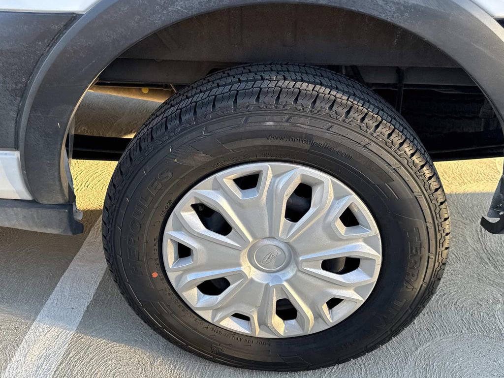 Certified 2022 Ford Transit 350 XLT image 9