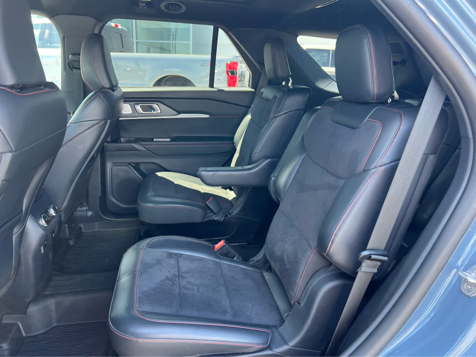 Certified 2025 Ford Explorer ST w/ Sun And Sound Package AWD/4WD image 27