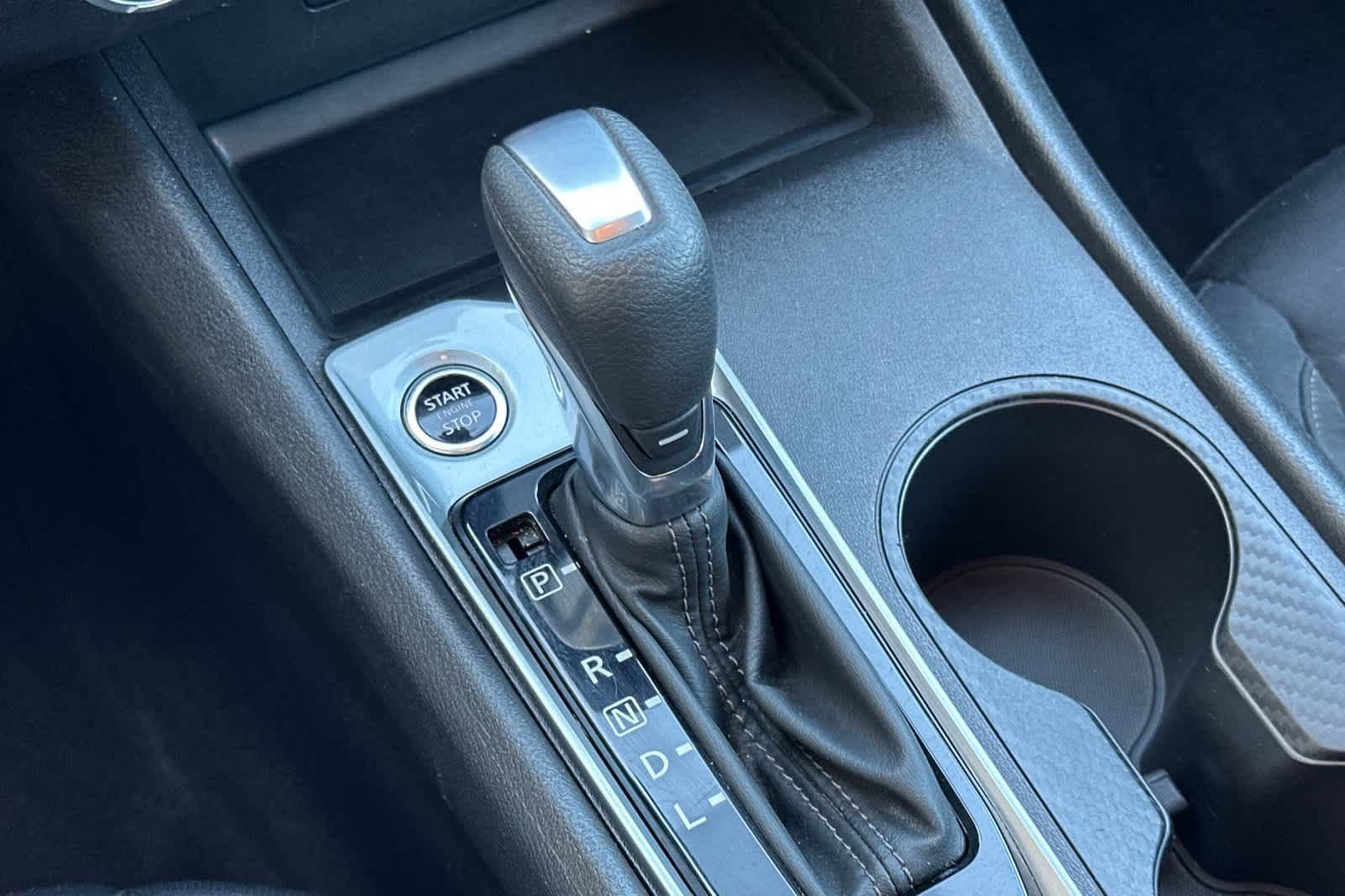 Used 2025 Nissan Altima 2.5 SV FWD image 20