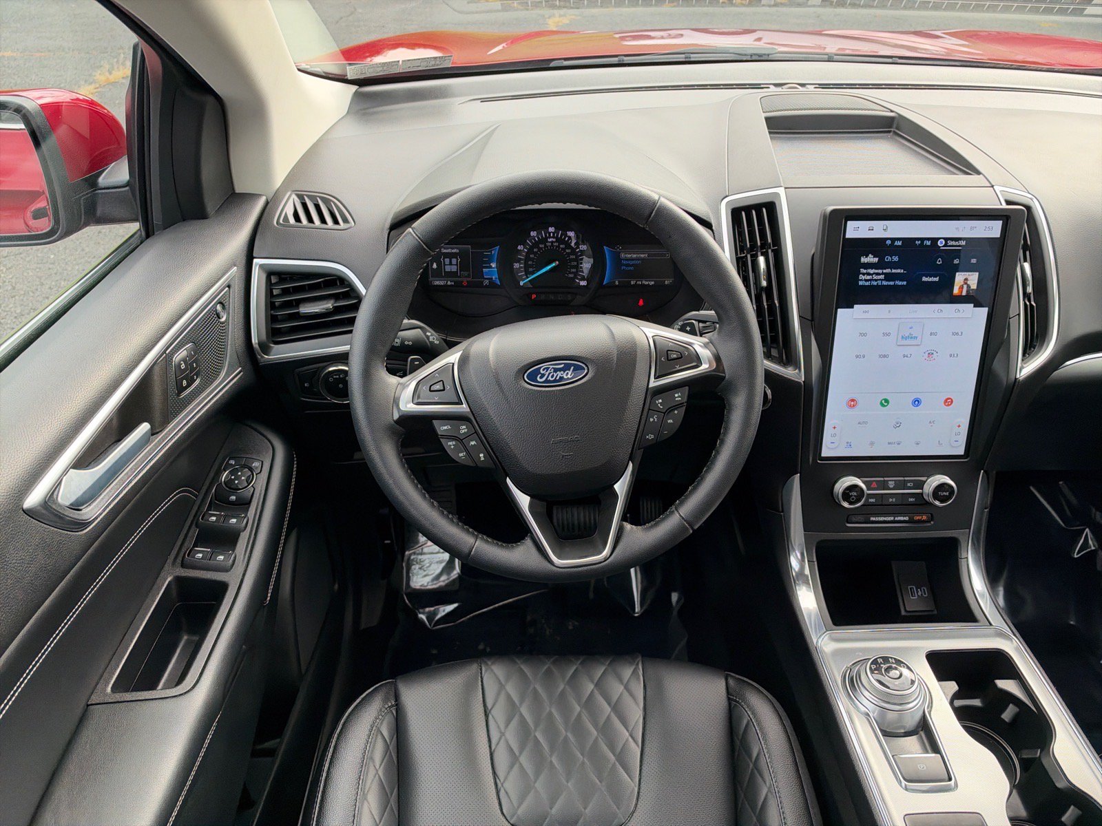 Certified 2024 Ford Edge Titanium w/ Equipment Group 301A AWD/4WD image 2