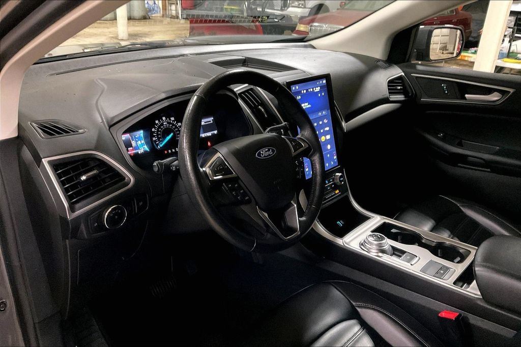 Certified 2024 Ford Edge SEL AWD/4WD image 13