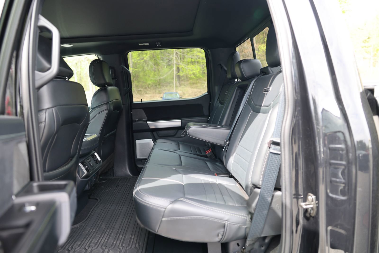 Certified 2023 Ford F150 Platinum w/ Equipment Group 701A High AWD/4WD image 18