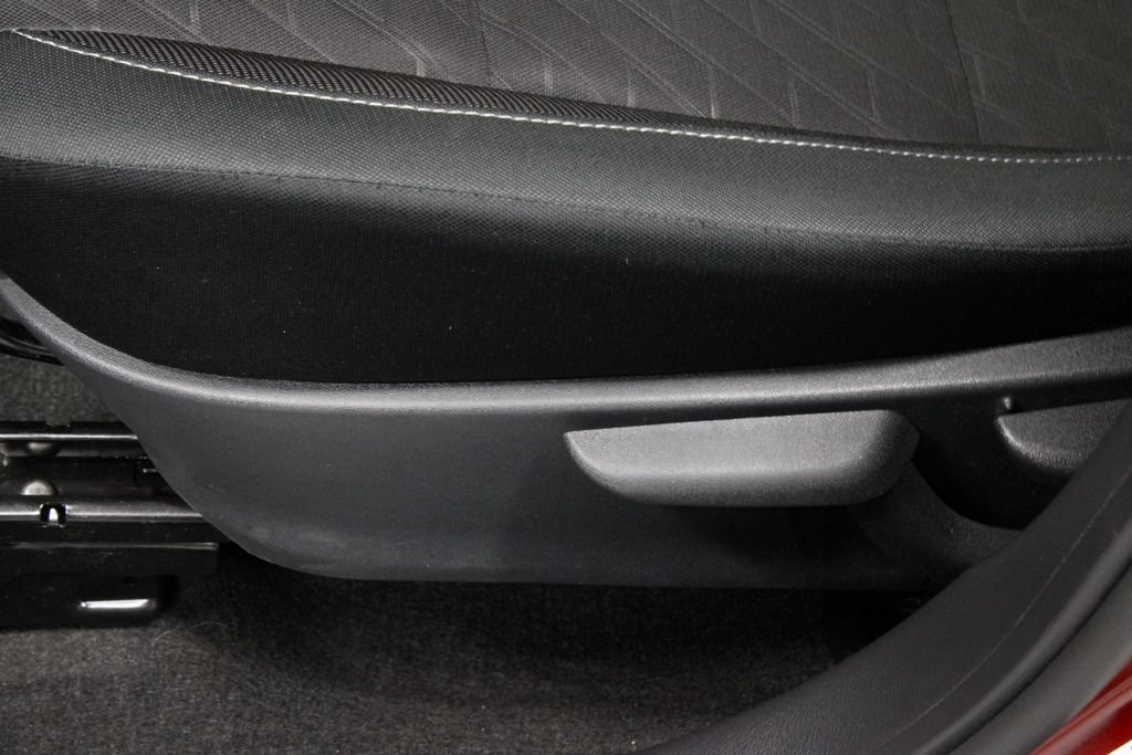 Used 2024 Nissan Kicks SV FWD image 24