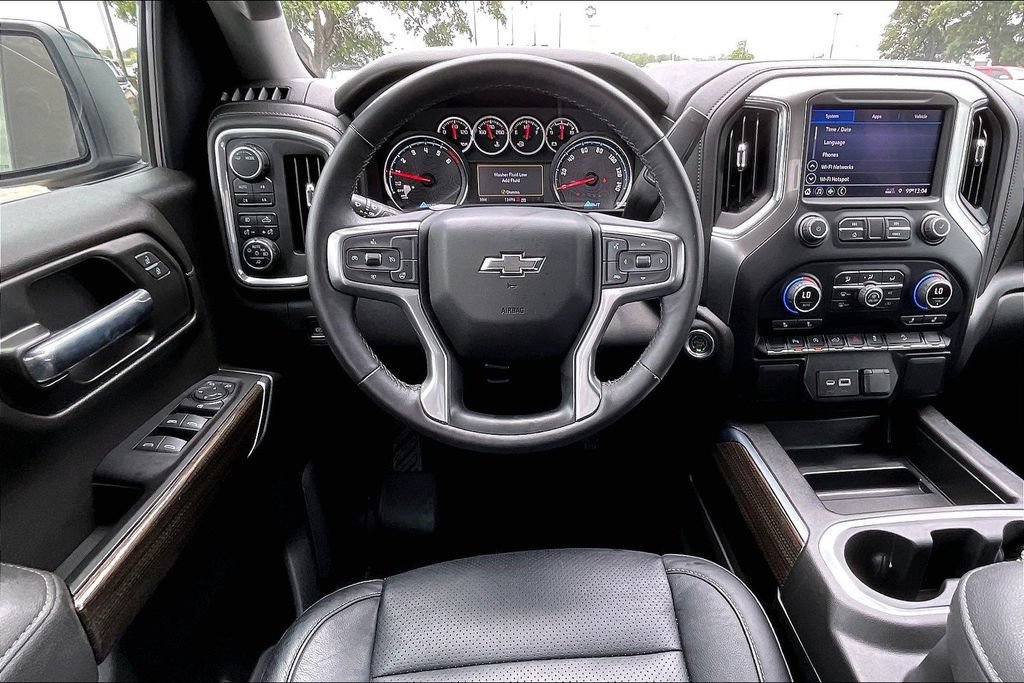 Used 2022 Chevrolet Silverado 1500 RST w/ Safety Package AWD/4WD image 8