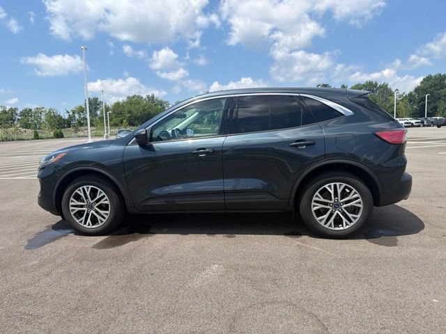 Certified 2022 Ford Escape SEL AWD/4WD image 15