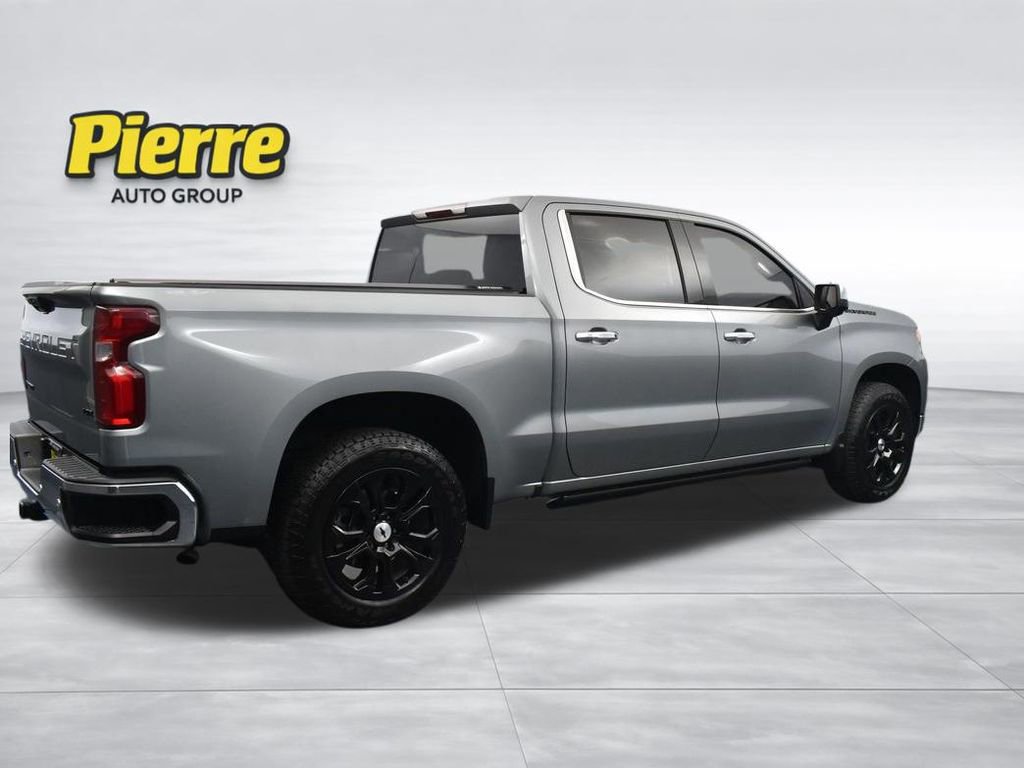 Used 2024 Chevrolet Silverado 1500 LTZ w/ LPO, Dark Essentials Package AWD/4WD image 4