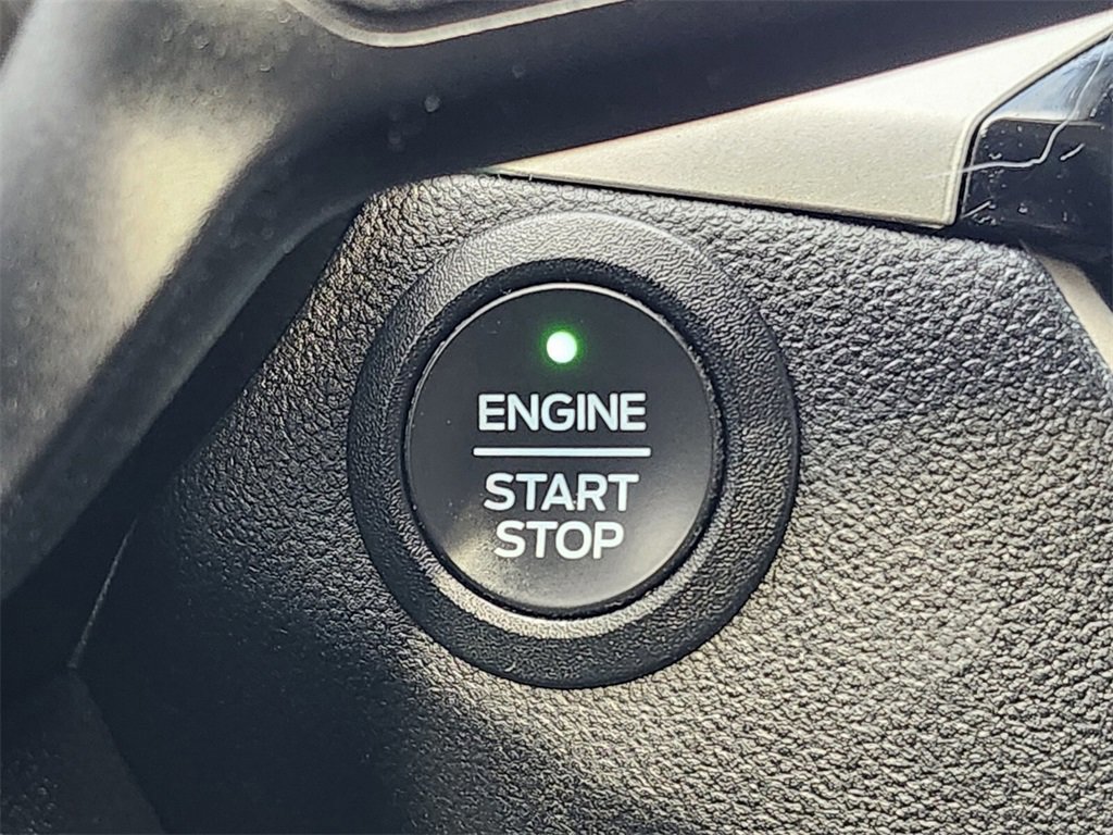 Certified 2021 Ford Escape SE w/ SE Sport Appearance Package image 24