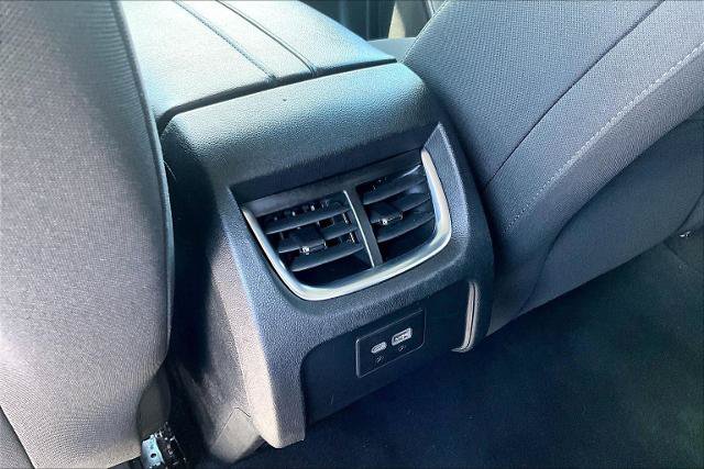 Used 2022 Chevrolet Blazer LT FWD image 33