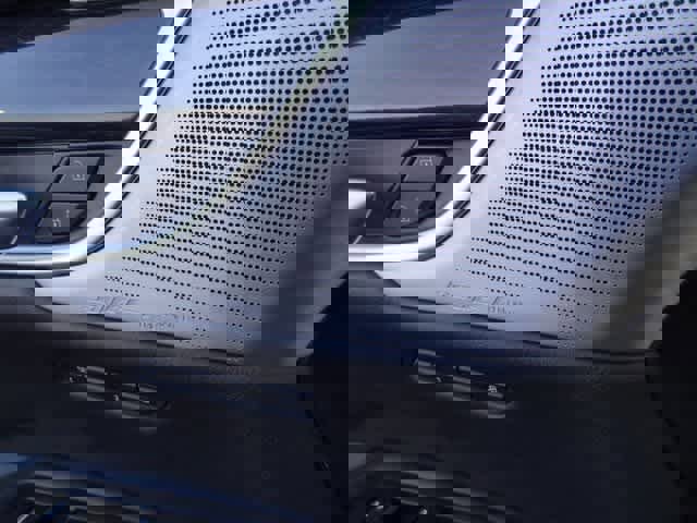 Used 2023 Cadillac XT5 Premium Luxury image 16