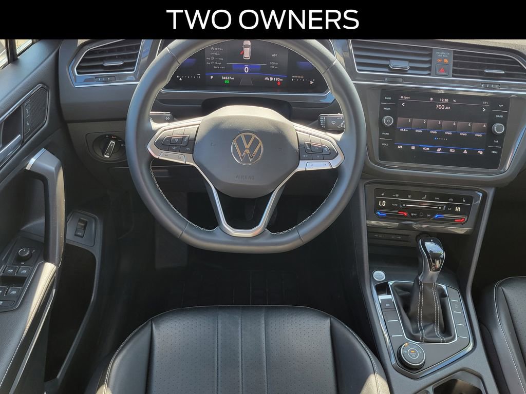 Used 2022 Volkswagen Tiguan SE image 9