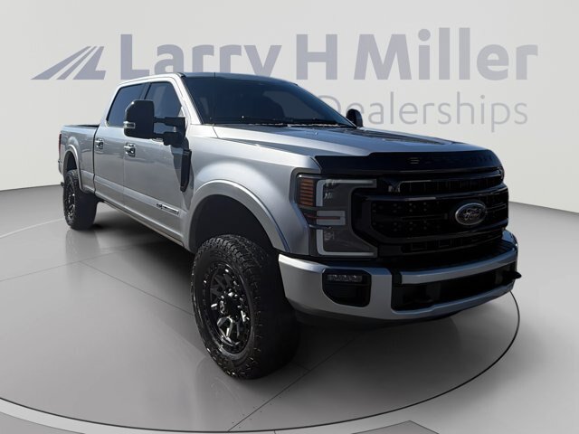 Certified 2022 Ford F350 Lariat w/ Tremor Off-Road Package AWD/4WD image 7
