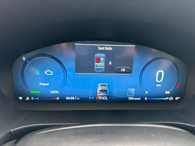 Certified 2025 Ford Escape Platinum w/ Premium Technology Package FWD image 20