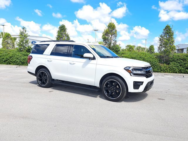 Certified 2023 Ford Expedition Limited image 7