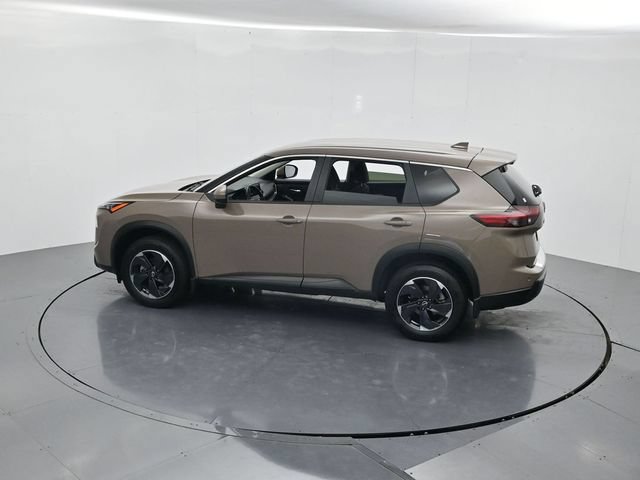 Used 2025 Nissan Rogue SV FWD image 44