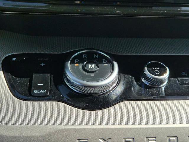 Certified 2025 Ford Expedition Max Active image 20