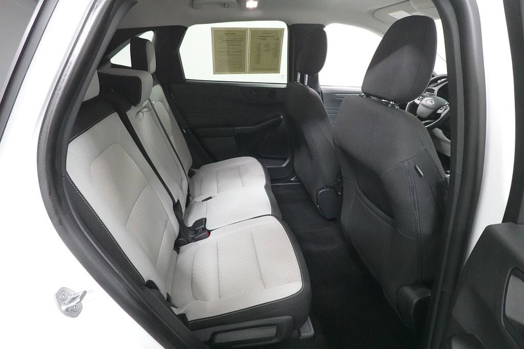 Certified 2024 Ford Escape Active AWD/4WD image 28