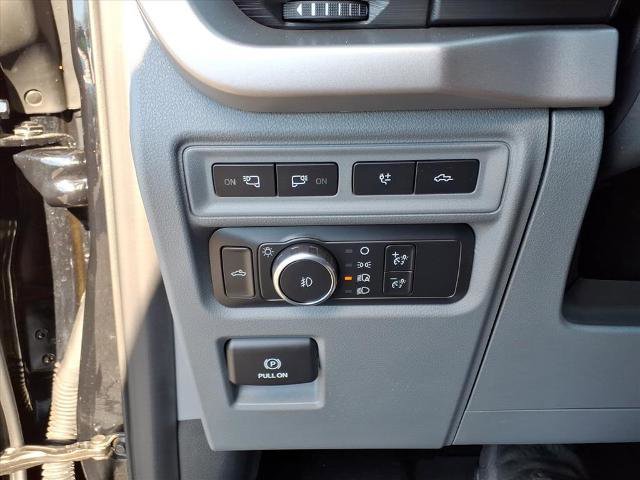 Certified 2021 Ford F150 XLT w/ Equipment Group 302A High image 16