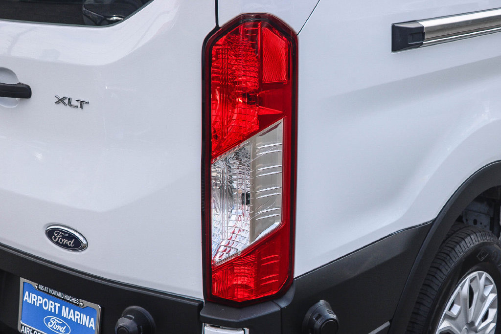 Certified 2024 Ford Transit 350 XLT RWD image 12