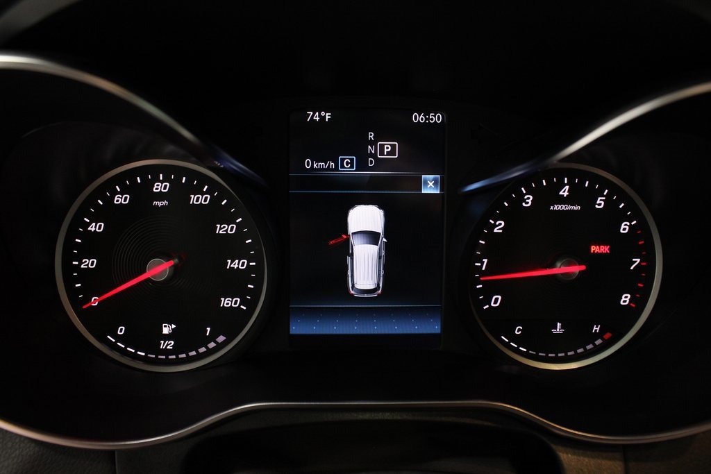 Used 2021 Mercedes-Benz GLC 300 image 29