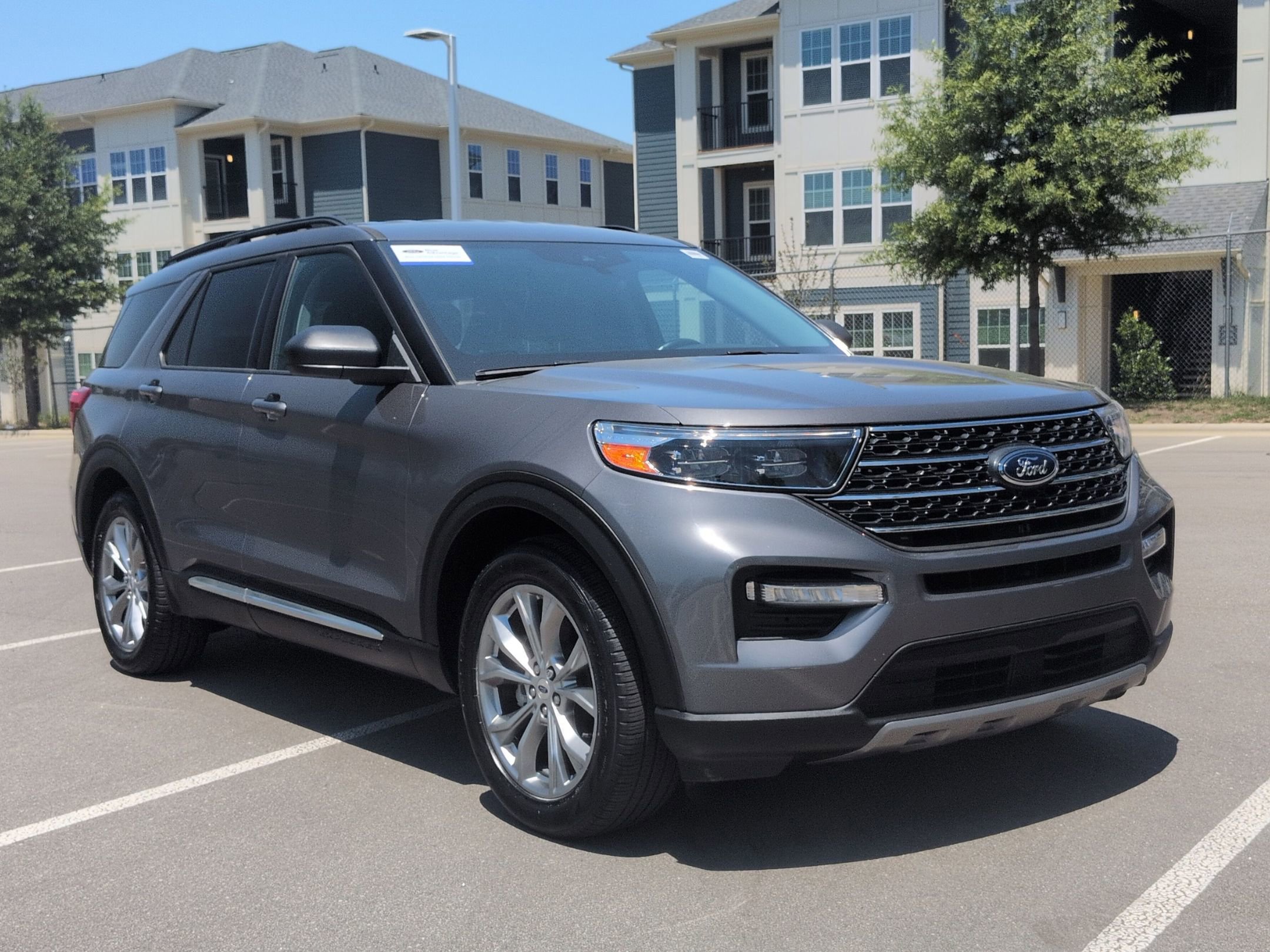 Certified 2023 Ford Explorer XLT w/ Equipment Group 202A